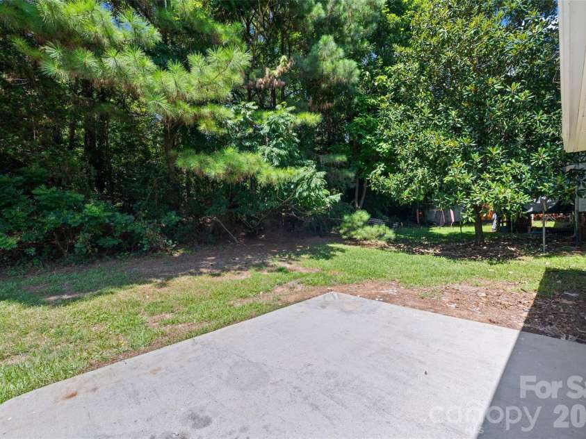 360 Masters Drive, Rock Hill, SC 29732.  MLS# CAR4414411, YatesRealty ID 43913. 