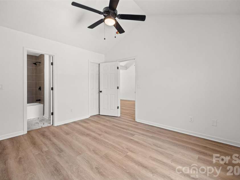 360 Masters Drive, Rock Hill, SC 29732.  MLS# CAR4414411, YatesRealty ID 43913. Primary Bedroom