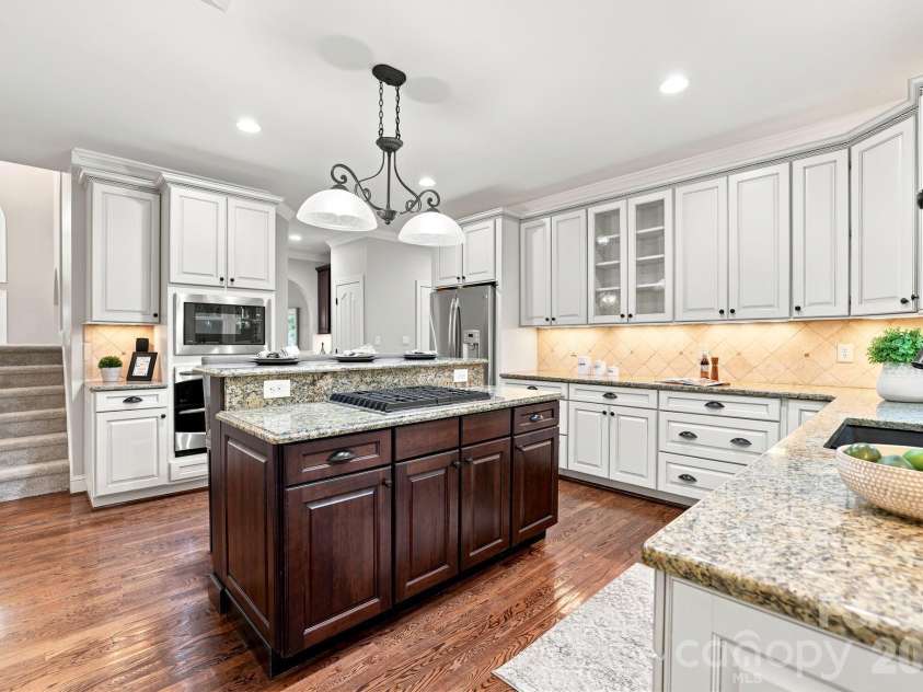 10809 Jordan Rae Lane, Charlotte, NC 28277.  MLS# CAR4408324, YatesRealty ID 43914. 