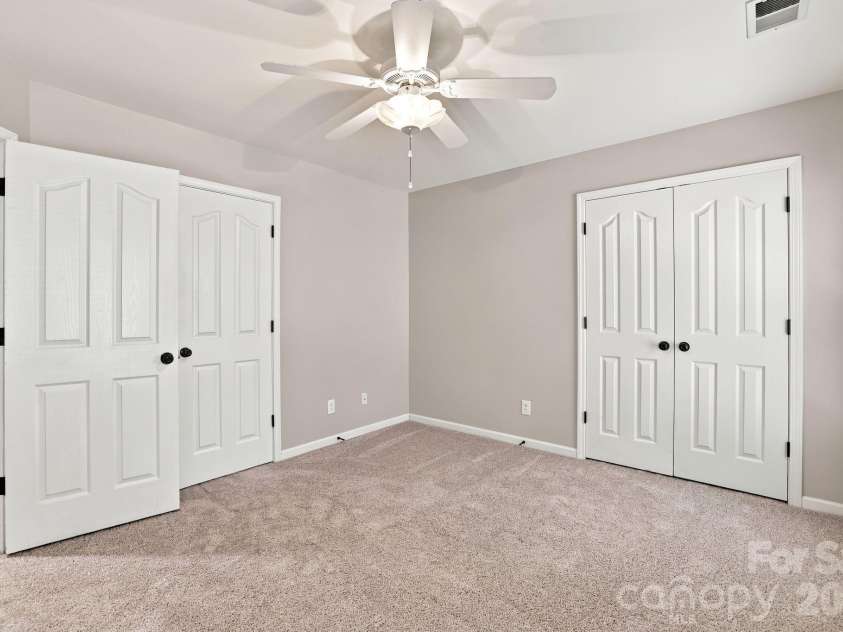 10809 Jordan Rae Lane, Charlotte, NC 28277.  MLS# CAR4408324, YatesRealty ID 43914. 