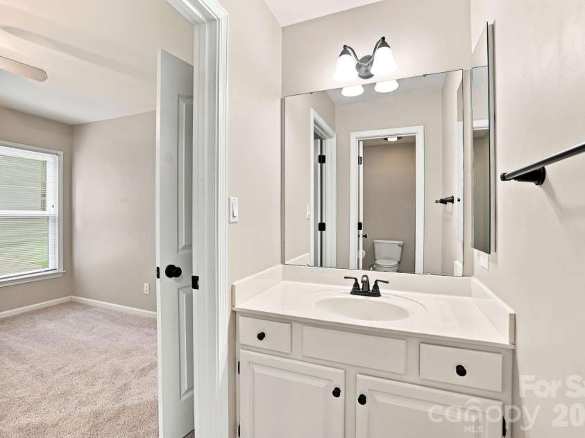 10809 Jordan Rae Lane, Charlotte, NC 28277.  MLS# CAR4408324, YatesRealty ID 43914. 
