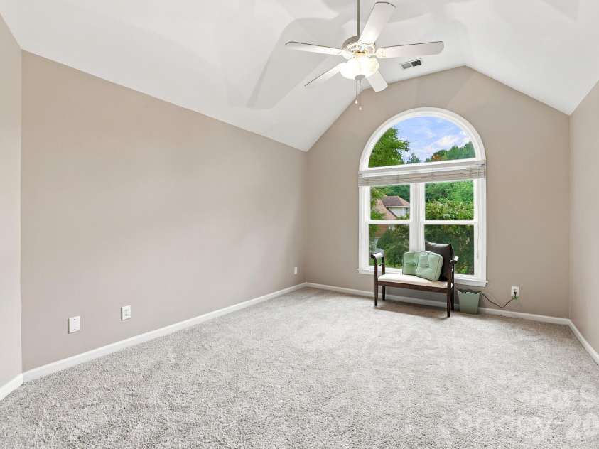 10809 Jordan Rae Lane, Charlotte, NC 28277.  MLS# CAR4408324, YatesRealty ID 43914. 