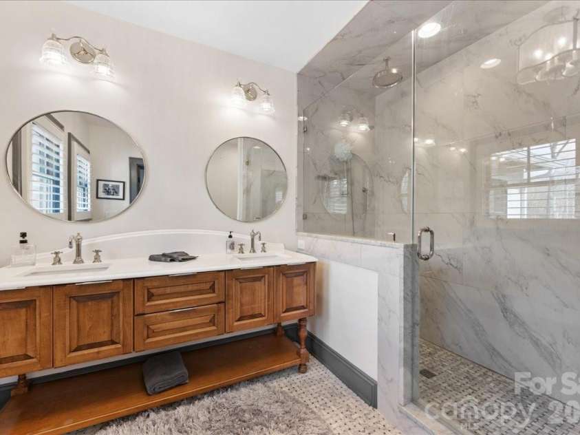 1010 River Oaks Lane, Charlotte, NC 28226.  MLS# CAR4354523, YatesRealty ID 43915. 