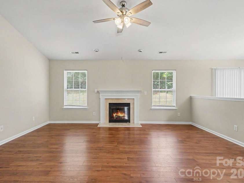 108 Briarwood Lane, Mount Holly, NC 28120.  MLS# CAR4403680, YatesRealty ID 43916. 