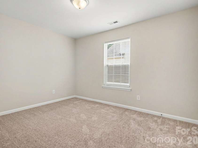 108 Briarwood Lane, Mount Holly, NC 28120.  MLS# CAR4403680, YatesRealty ID 43916. 