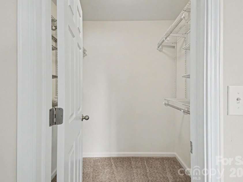 108 Briarwood Lane, Mount Holly, NC 28120.  MLS# CAR4403680, YatesRealty ID 43916. 