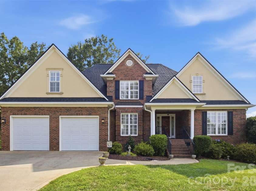 235 Landry Drive, Kings Mountain, NC 28086.  MLS# CAR4413528, YatesRealty ID 43918. 