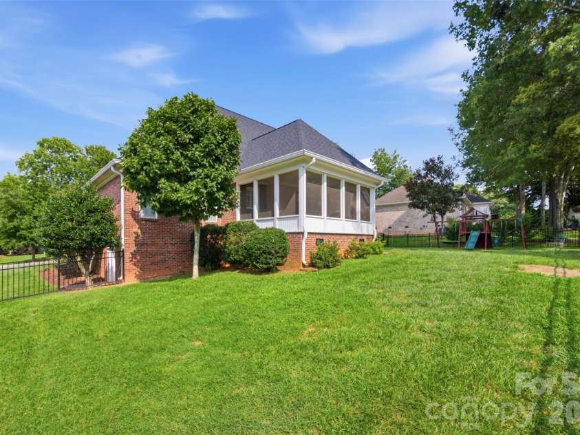 235 Landry Drive, Kings Mountain, NC 28086.  MLS# CAR4413528, YatesRealty ID 43918. 