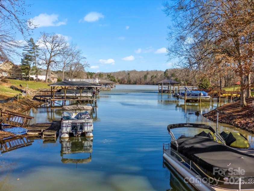 418 Sebring Court, Belmont, NC 28012.  MLS# CAR4172496, YatesRealty ID 4392. 