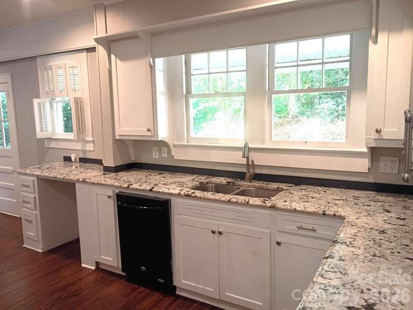 403 Cannon Boulevard, Kannapolis, NC 28083.  MLS# CAR4403157, YatesRealty ID 43920. 