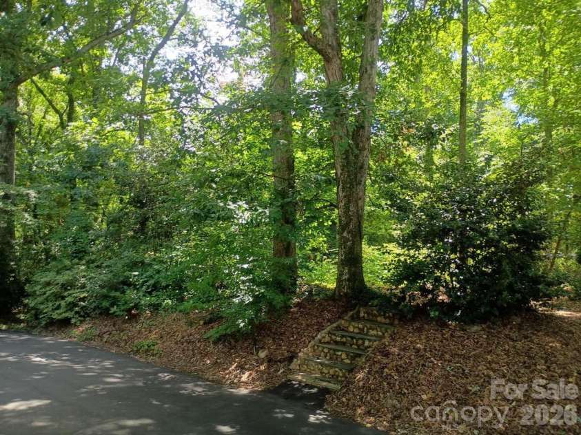 403 Cannon Boulevard, Kannapolis, NC 28083.  MLS# CAR4403157, YatesRealty ID 43920. 