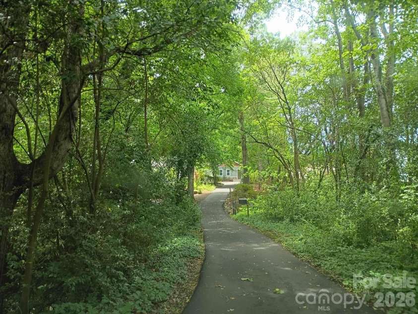 403 Cannon Boulevard, Kannapolis, NC 28083.  MLS# CAR4403157, YatesRealty ID 43920. 