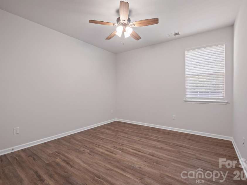 111 Lambeth Loop, Mooresville, NC 28115.  MLS# CAR4413662, YatesRealty ID 43921. 