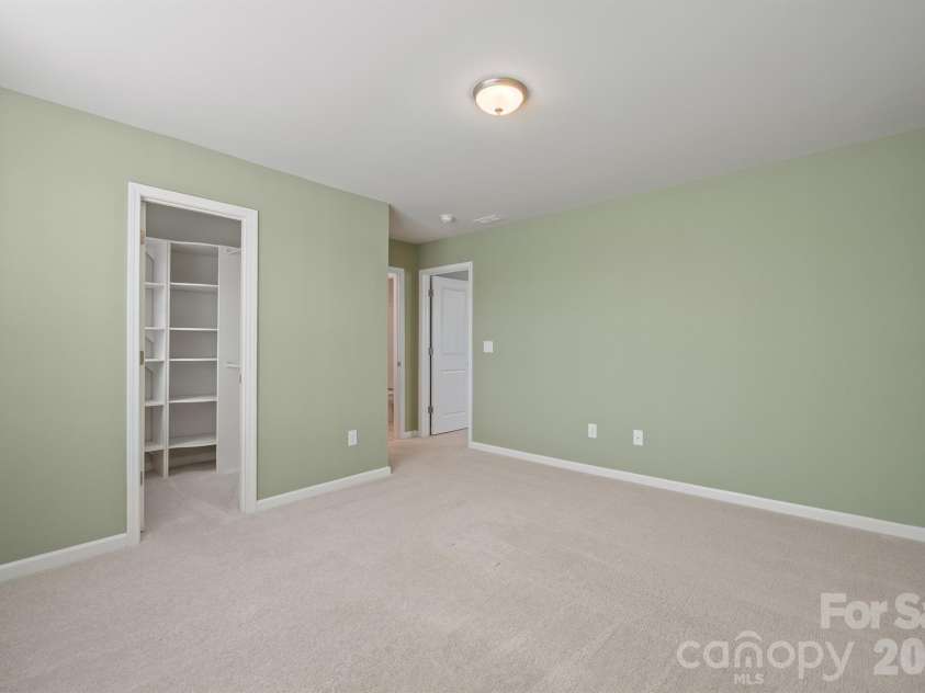 111 Lambeth Loop, Mooresville, NC 28115.  MLS# CAR4413662, YatesRealty ID 43921. 