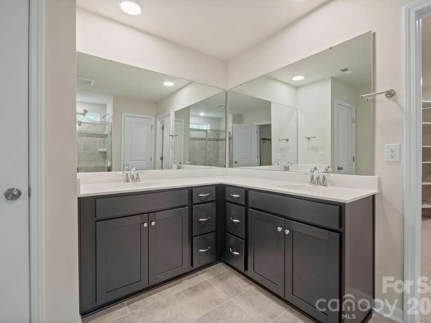 111 Lambeth Loop, Mooresville, NC 28115.  MLS# CAR4413662, YatesRealty ID 43921. 