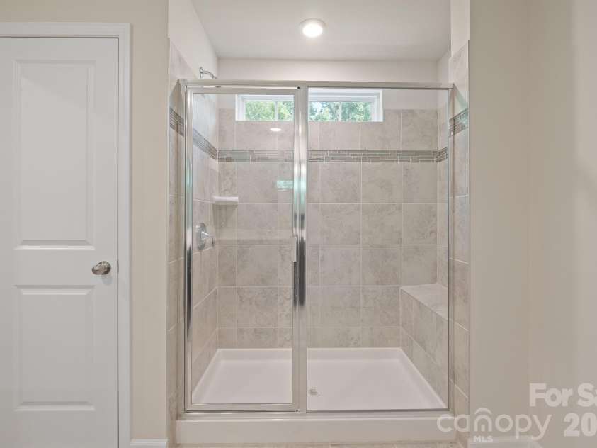 111 Lambeth Loop, Mooresville, NC 28115.  MLS# CAR4413662, YatesRealty ID 43921. 