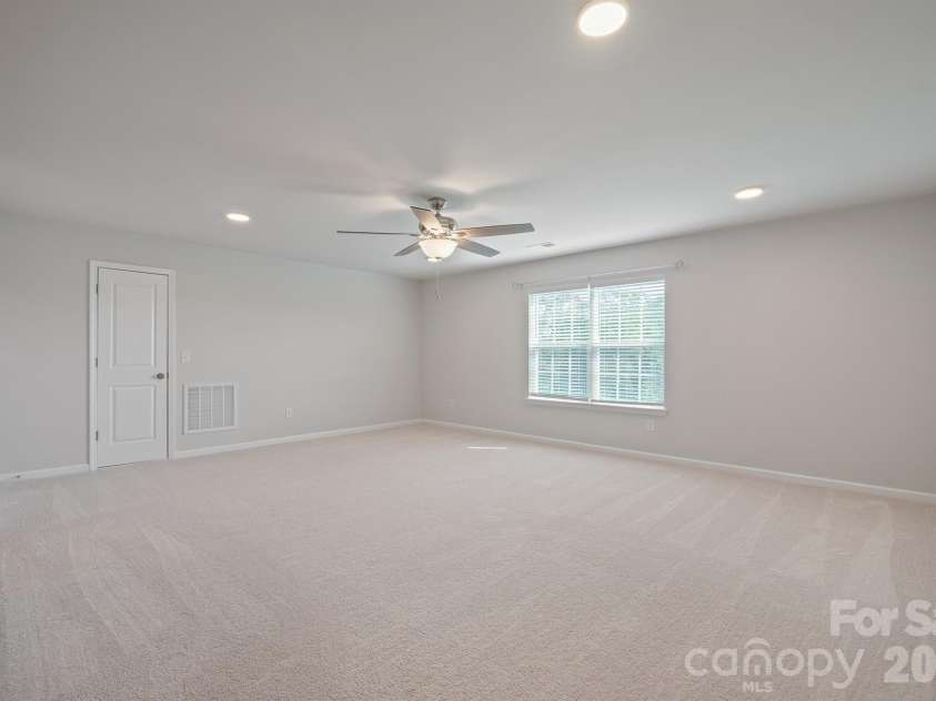 111 Lambeth Loop, Mooresville, NC 28115.  MLS# CAR4413662, YatesRealty ID 43921. 