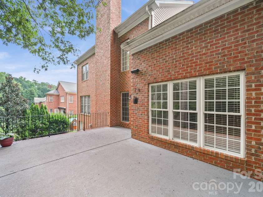 3489 Fieldstone Drive, Gastonia, NC 28056.  MLS# CAR4413911, YatesRealty ID 43922. 