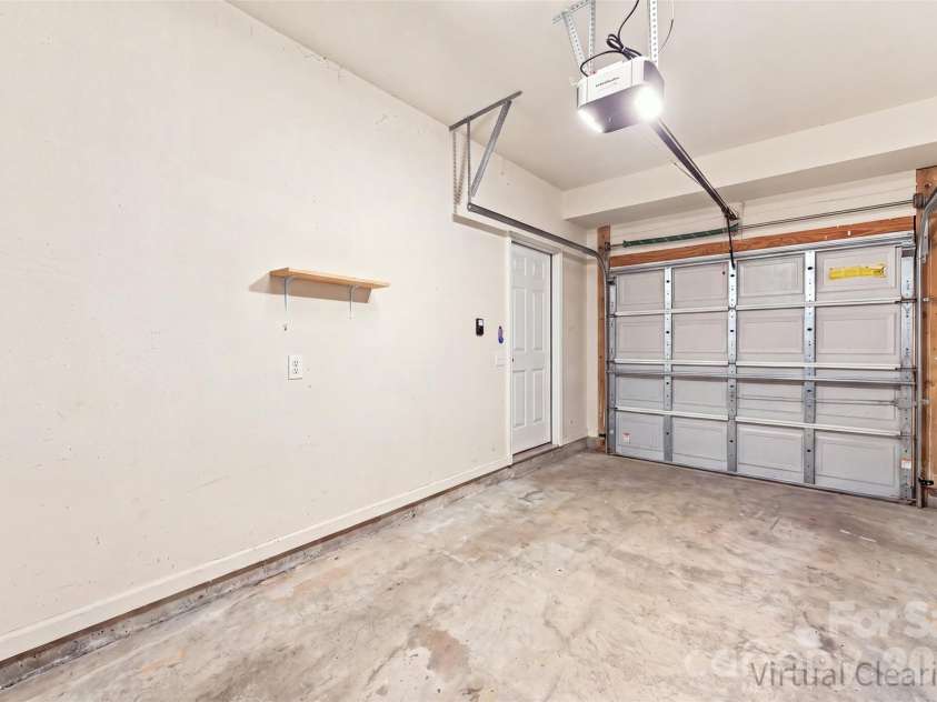 206 Horizon Circle, Rock Hill, SC 29732.  MLS# CAR4412143, YatesRealty ID 43924. 