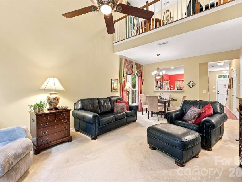 206 Horizon Circle, Rock Hill, SC 29732.  MLS# CAR4412143, YatesRealty ID 43924. Vaulted ceilings and loft above