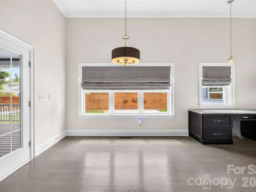 129 Aqua Drive, Mooresville, NC 28117.  MLS# CAR4413727, YatesRealty ID 43925. 