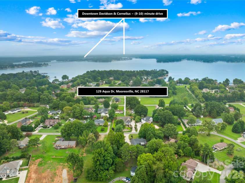 129 Aqua Drive, Mooresville, NC 28117.  MLS# CAR4413727, YatesRealty ID 43925. 