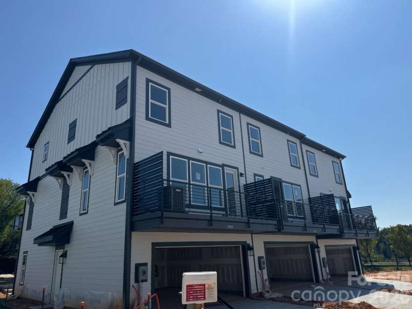 1908 Alexander Village Main Drive, Charlotte, NC 28262.  MLS# CAR4413721, YatesRealty ID 43928. 1908 Alexander Village Main - Under Construction