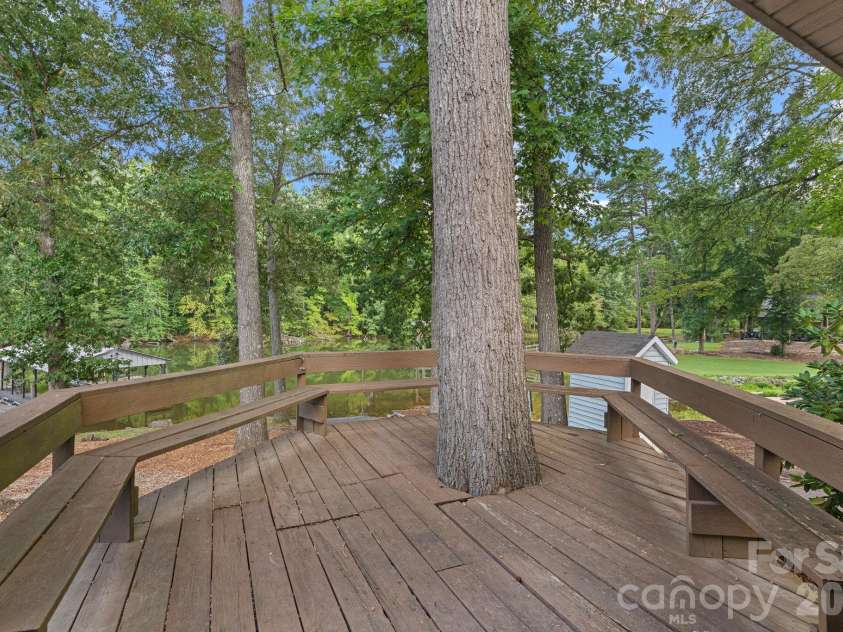 218 Lineberger Drive, Mooresville, NC 28117.  MLS# CAR4414415, YatesRealty ID 43929. 