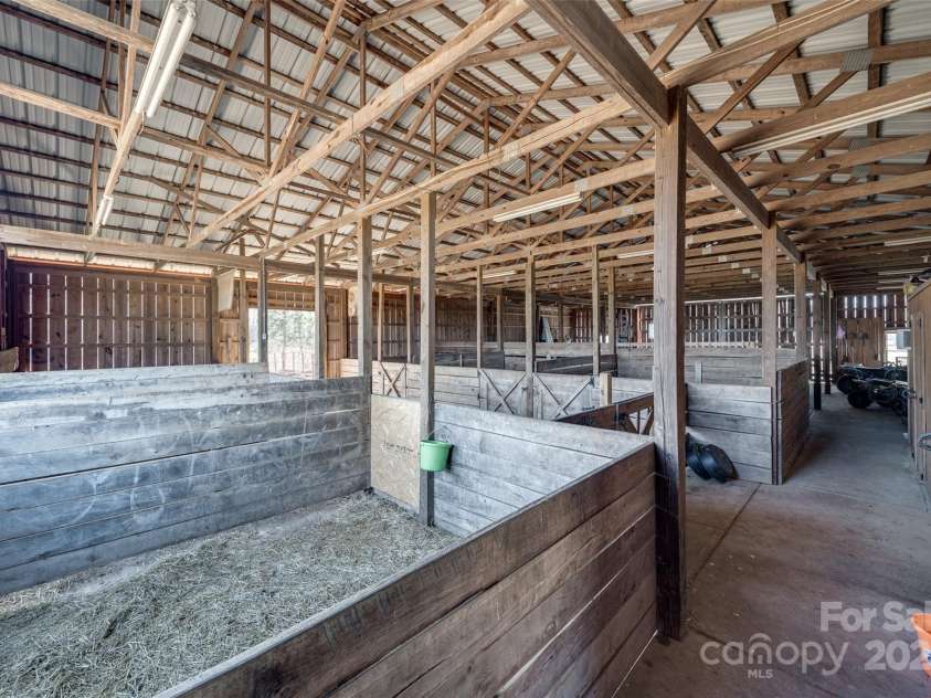1790 Faires Road, Rock Hill, SC 29730.  MLS# CAR4235758, YatesRealty ID 4393. Six Stall Barn