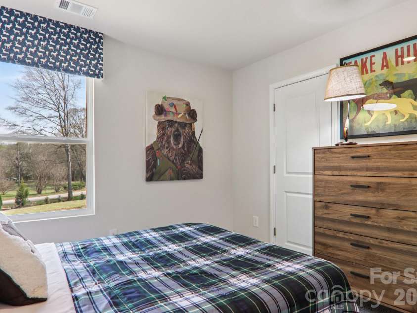 551 Tomlin Trail, Spartanburg, SC 29301.  MLS# CAR4414434, YatesRealty ID 43930. 