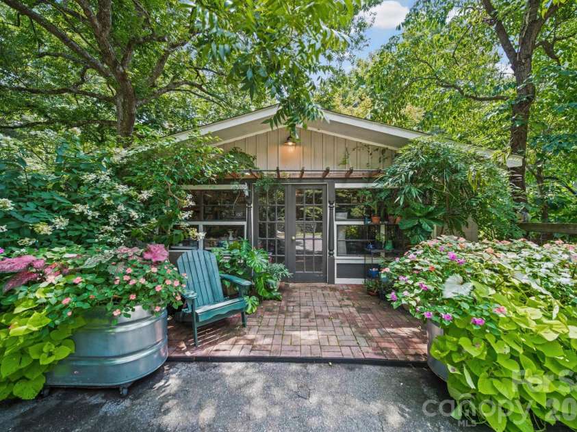 8670 US 601 Highway, Salisbury, NC 28147.  MLS# CAR4414330, YatesRealty ID 43933. 