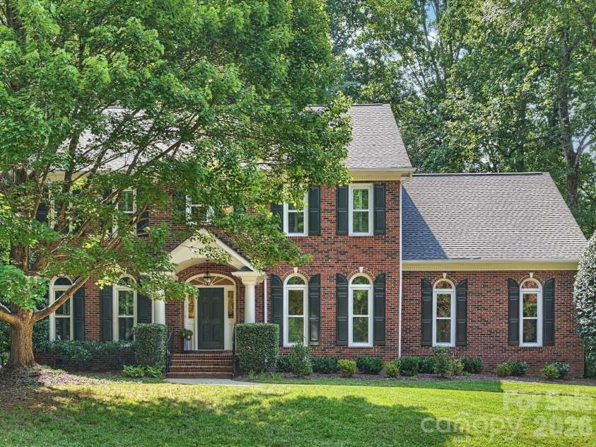 4610 Messian Court, Charlotte, NC 28210.  MLS# CAR4409979, YatesRealty ID 43934. Front Exterior