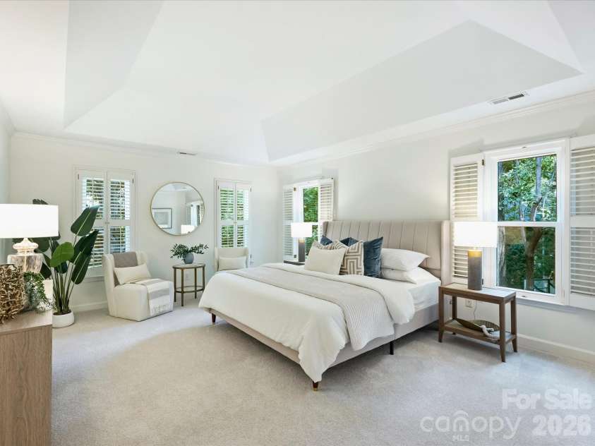 4610 Messian Court, Charlotte, NC 28210.  MLS# CAR4409979, YatesRealty ID 43934. Primary Suite