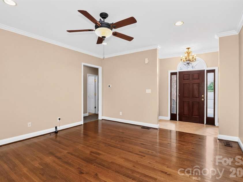 2374 Brooks Road, Chester, SC 29706.  MLS# CAR4388940, YatesRealty ID 43936. 