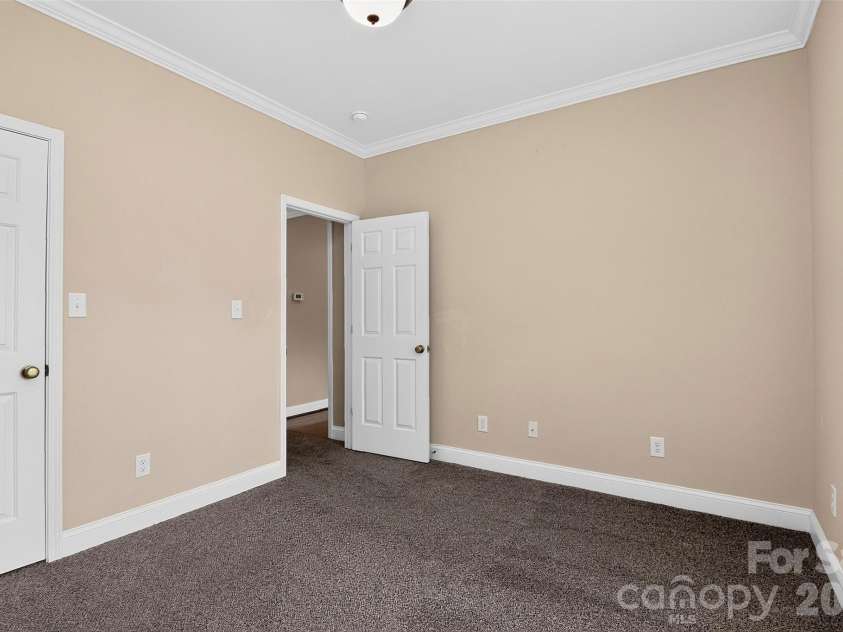 2374 Brooks Road, Chester, SC 29706.  MLS# CAR4388940, YatesRealty ID 43936. 