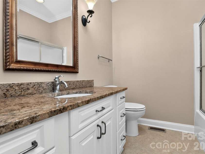 2374 Brooks Road, Chester, SC 29706.  MLS# CAR4388940, YatesRealty ID 43936. 