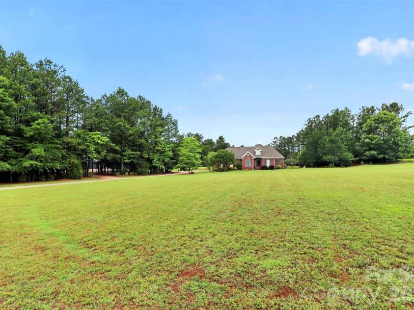 2374 Brooks Road, Chester, SC 29706.  MLS# CAR4388940, YatesRealty ID 43936. 
