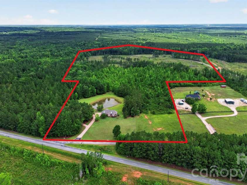 2374 Brooks Road, Chester, SC 29706.  MLS# CAR4388940, YatesRealty ID 43936. 