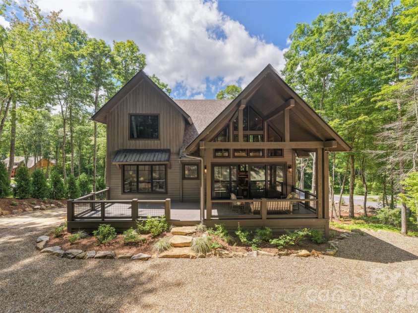 11 Fish Camp Trail, Glenville, NC 28736.  MLS# CAR4411915, YatesRealty ID 43943. 