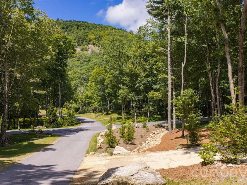 11 Fish Camp Trail, Glenville, NC 28736.  MLS# CAR4411915, YatesRealty ID 43943. 