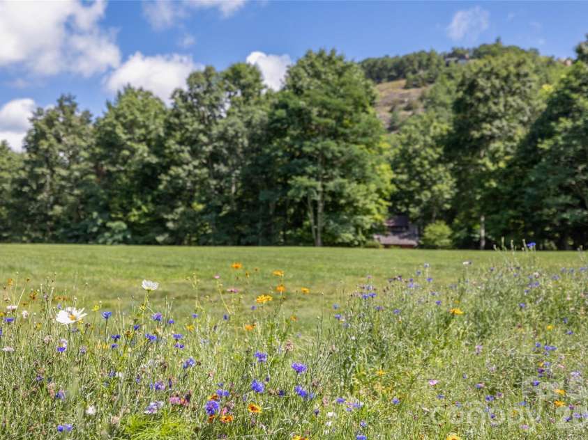 11 Fish Camp Trail, Glenville, NC 28736.  MLS# CAR4411915, YatesRealty ID 43943. 