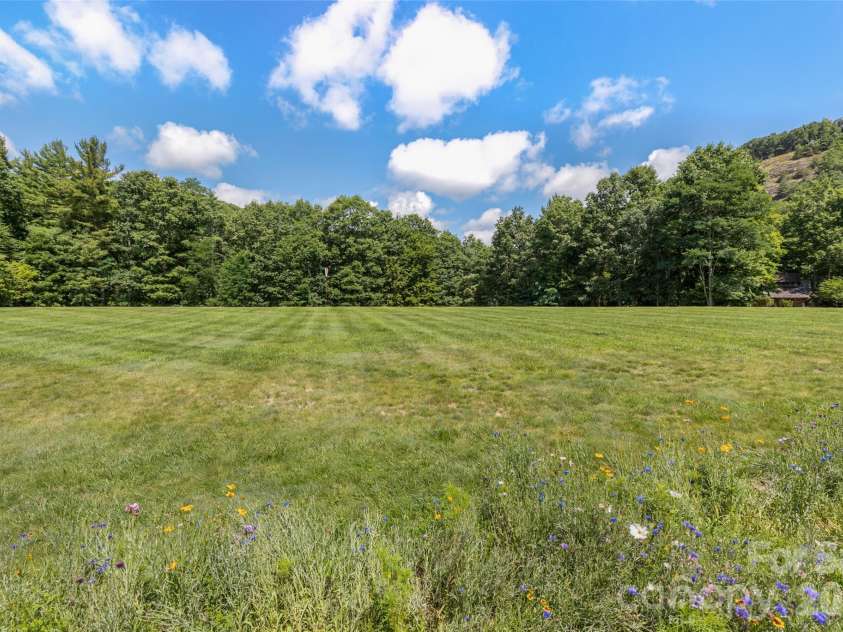 11 Fish Camp Trail, Glenville, NC 28736.  MLS# CAR4411915, YatesRealty ID 43943. 