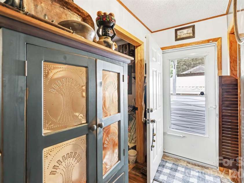 1250 Honeywood Lane, Rock Hill, SC 29730.  MLS# CAR4414321, YatesRealty ID 43944. 