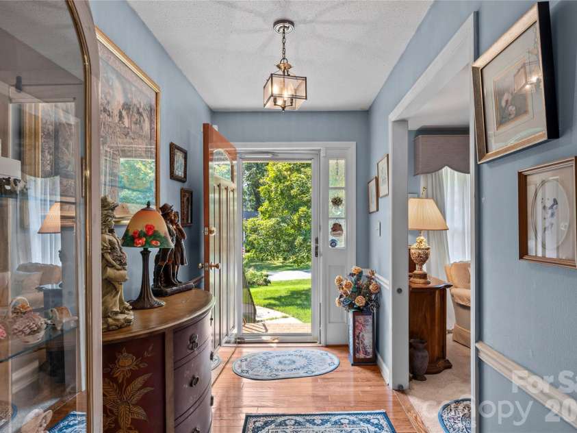 145 Stanwell Court, Clemmons, NC 27012.  MLS# CAR4413711, YatesRealty ID 43945. 