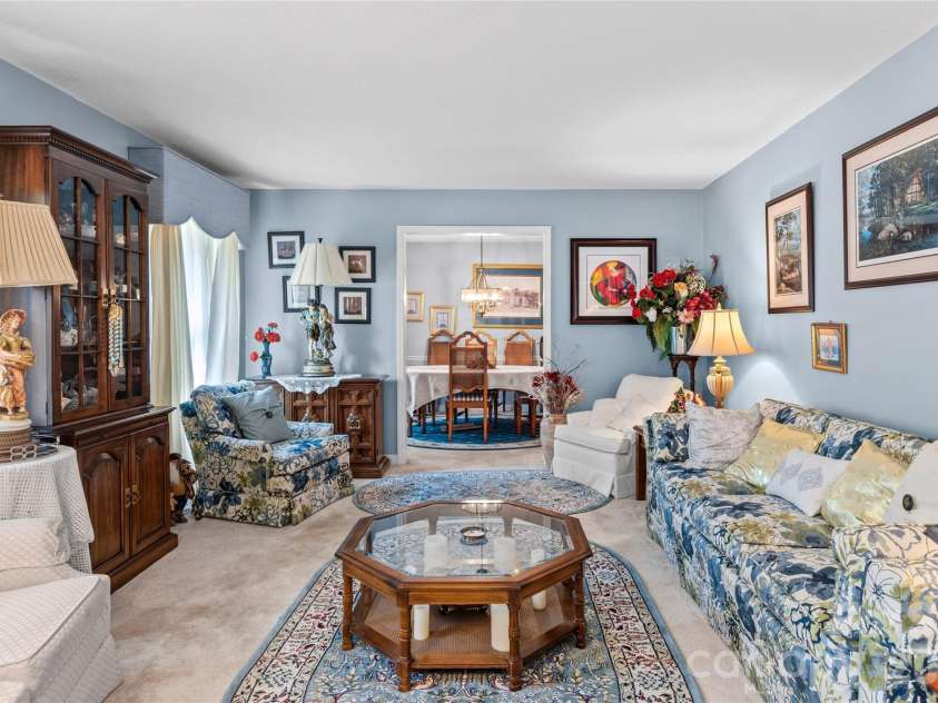 145 Stanwell Court, Clemmons, NC 27012.  MLS# CAR4413711, YatesRealty ID 43945. 