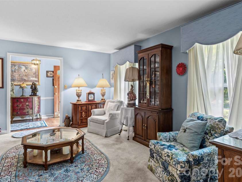 145 Stanwell Court, Clemmons, NC 27012.  MLS# CAR4413711, YatesRealty ID 43945. 