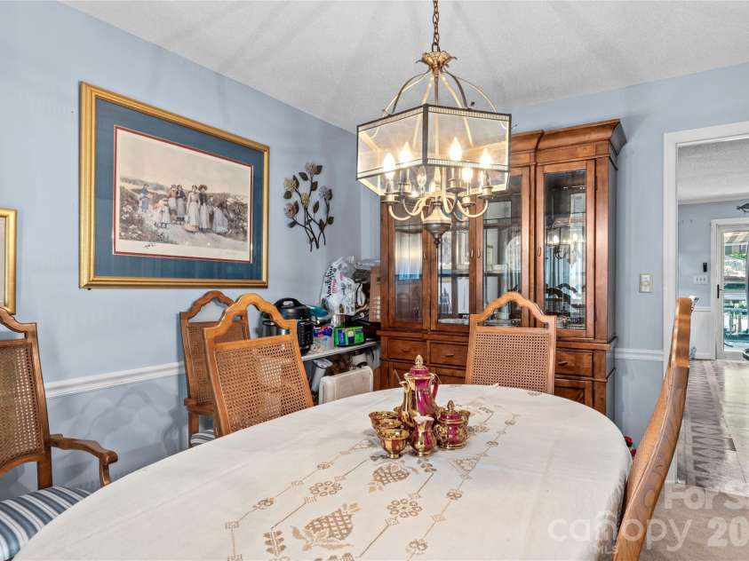 145 Stanwell Court, Clemmons, NC 27012.  MLS# CAR4413711, YatesRealty ID 43945. 