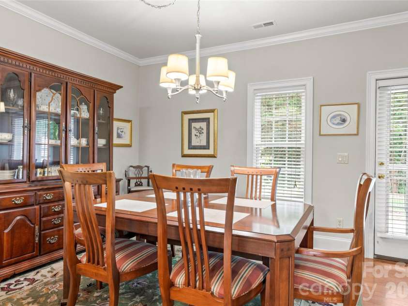 6142 Stadium Ridge Court, Clemmons, NC 27012.  MLS# CAR4408587, YatesRealty ID 43946. 