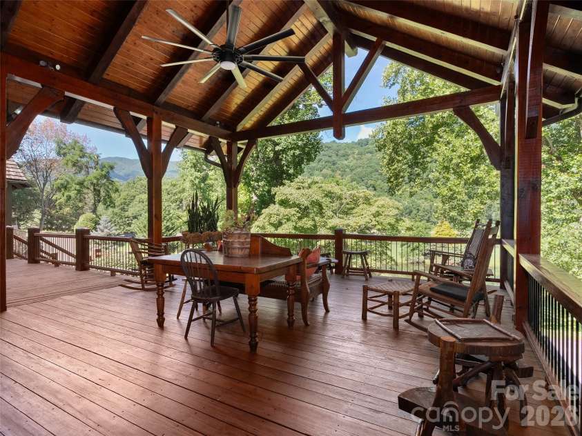470 & 482 East Fork Road, Canton, NC 28716.  MLS# CAR4413723, YatesRealty ID 43947. 