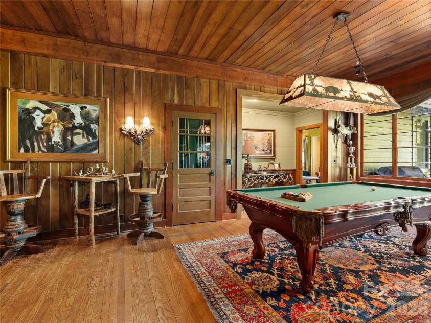 470 & 482 East Fork Road, Canton, NC 28716.  MLS# CAR4413723, YatesRealty ID 43947. 
